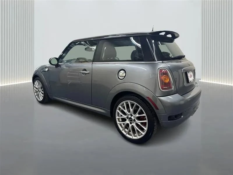 2010 Mini Mini John Cooper Works 2nd Gen - Image 3 of 12