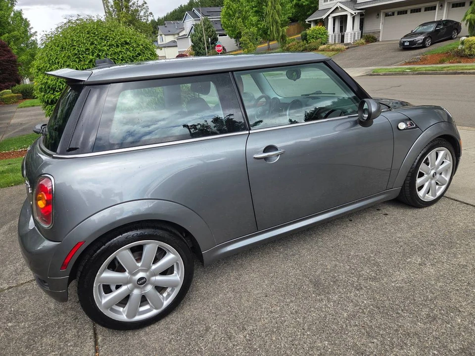2010 Mini Mini 2nd Gen - Image 4 of 10