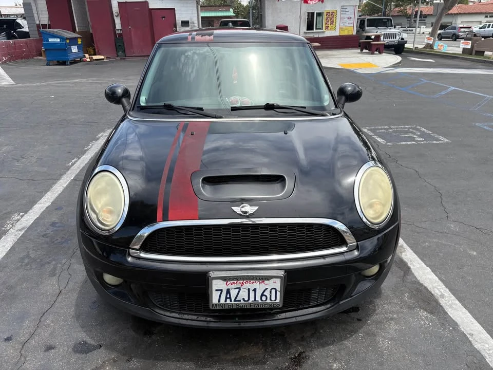 2010 Mini Mini 2nd Gen - Image 3 of 10