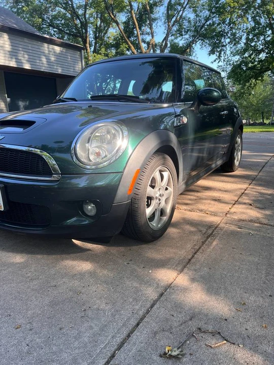 2010 Mini Mini Cooper S 1st Gen - Image 3 of 13
