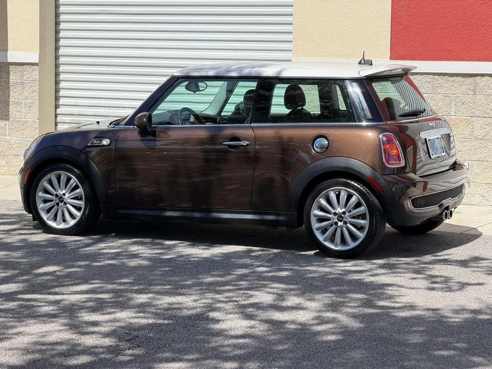 2010 Mini Mini 2nd Gen - Image 8 of 31