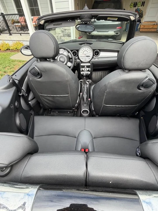 2010 Mini Mini 2nd Gen - Image 3 of 6
