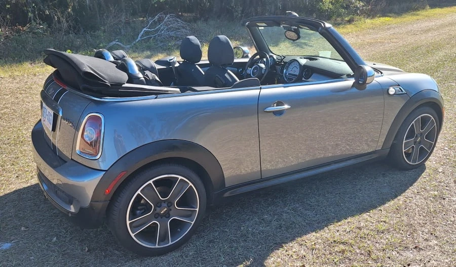 2010 Mini Mini 2nd Gen - Image 3 of 16