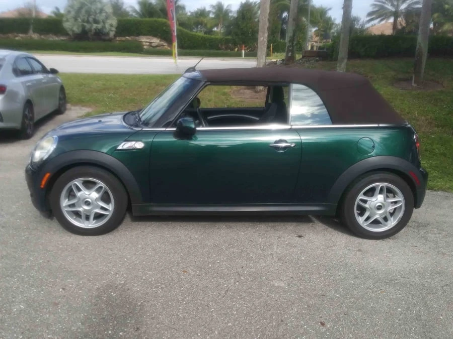 2010 Mini Mini 2nd Gen - Image 2 of 28