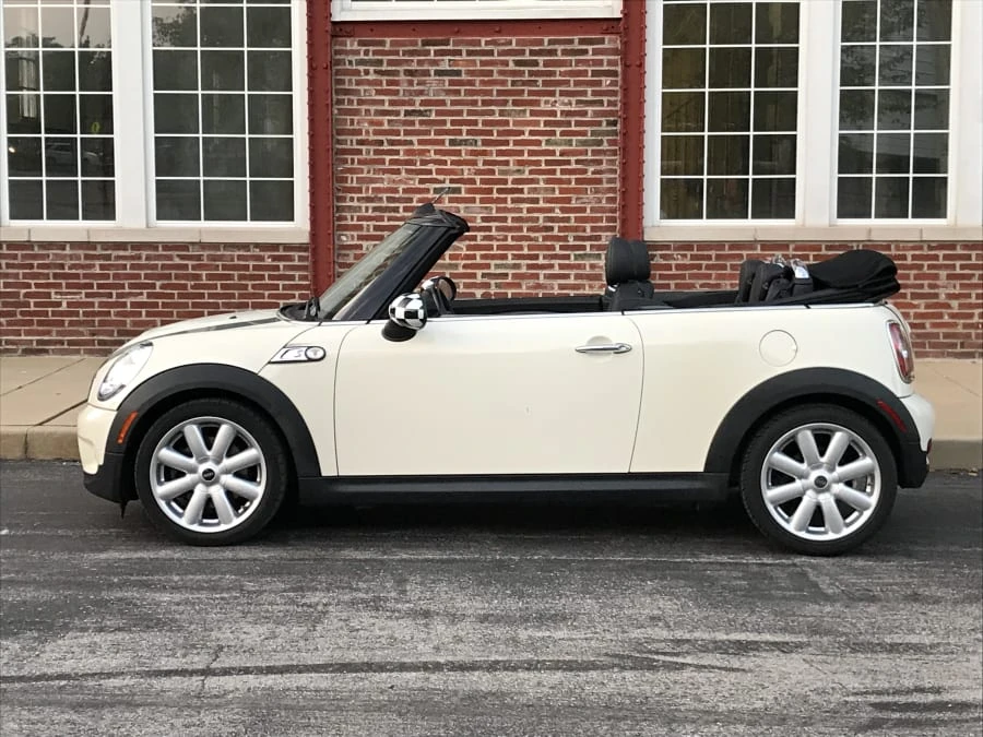 2010 Mini Mini 2nd Gen - Image 2 of 7
