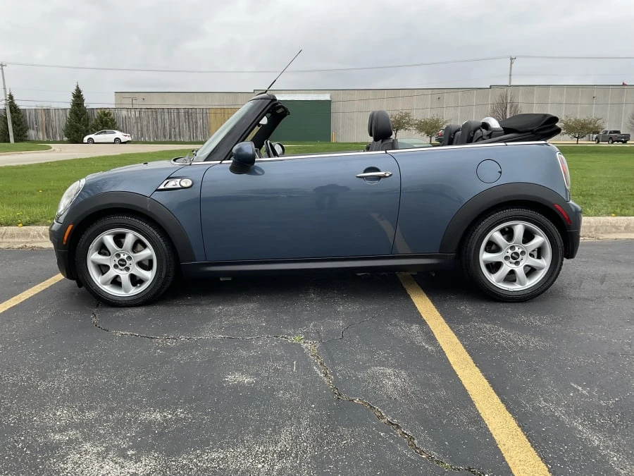 2010 Mini Mini 2nd Gen - Image 2 of 13