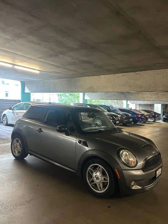 2010 Mini Mini 2nd Gen - Image 8 of 13