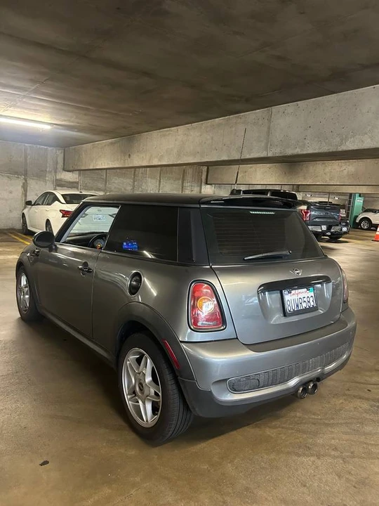 2010 Mini Mini 2nd Gen - Image 4 of 13