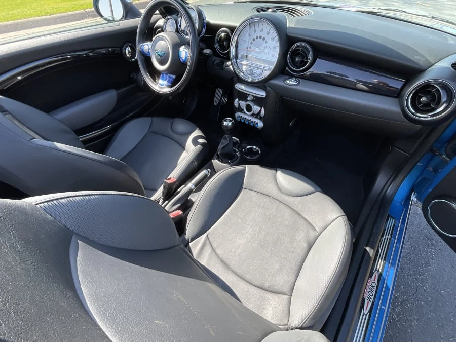 2010 Mini Mini John Cooper Works 2nd Gen - Image 10 of 16