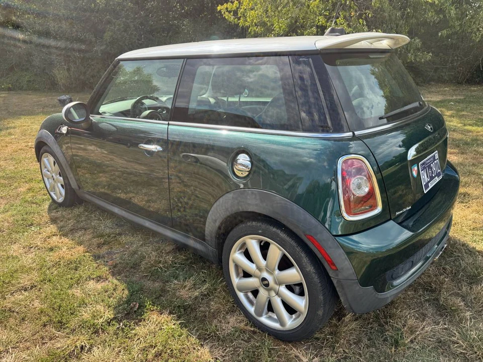 2010 Mini Mini 2nd Gen - Image 3 of 7