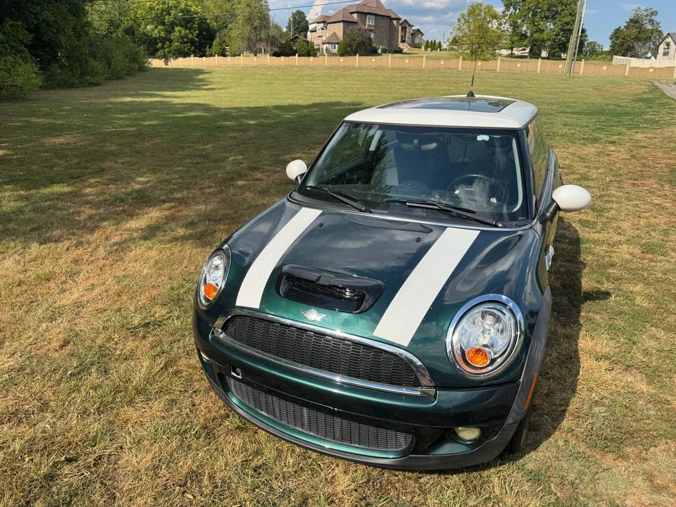 2010 Mini Mini 2nd Gen - Image 5 of 7