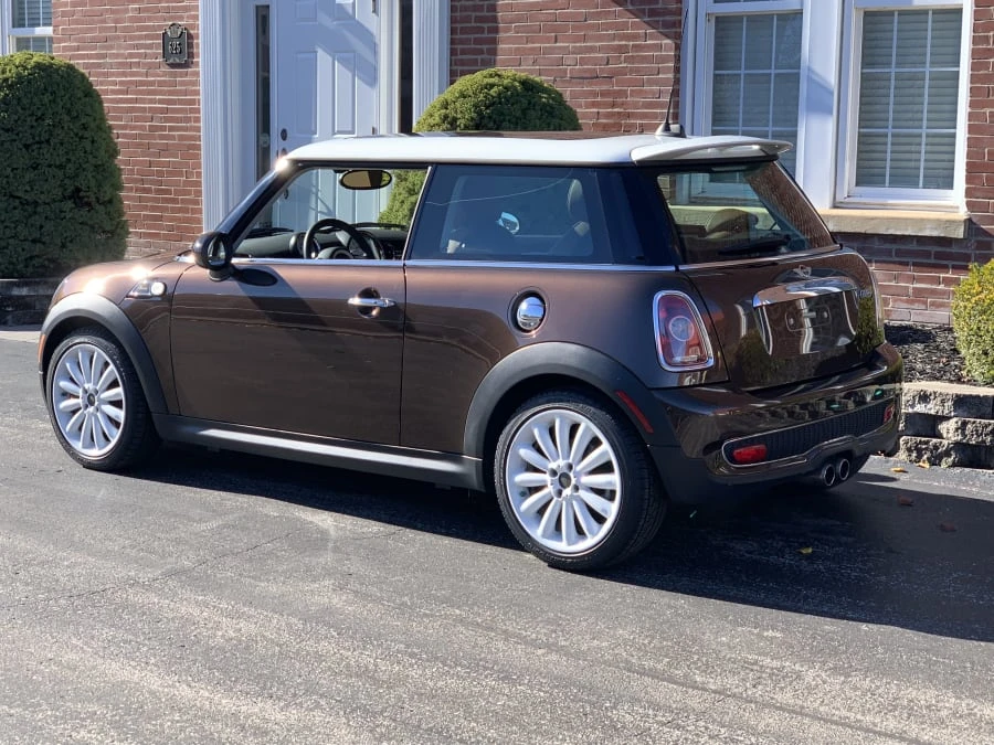 2010 Mini Mini 2nd Gen - Image 3 of 7