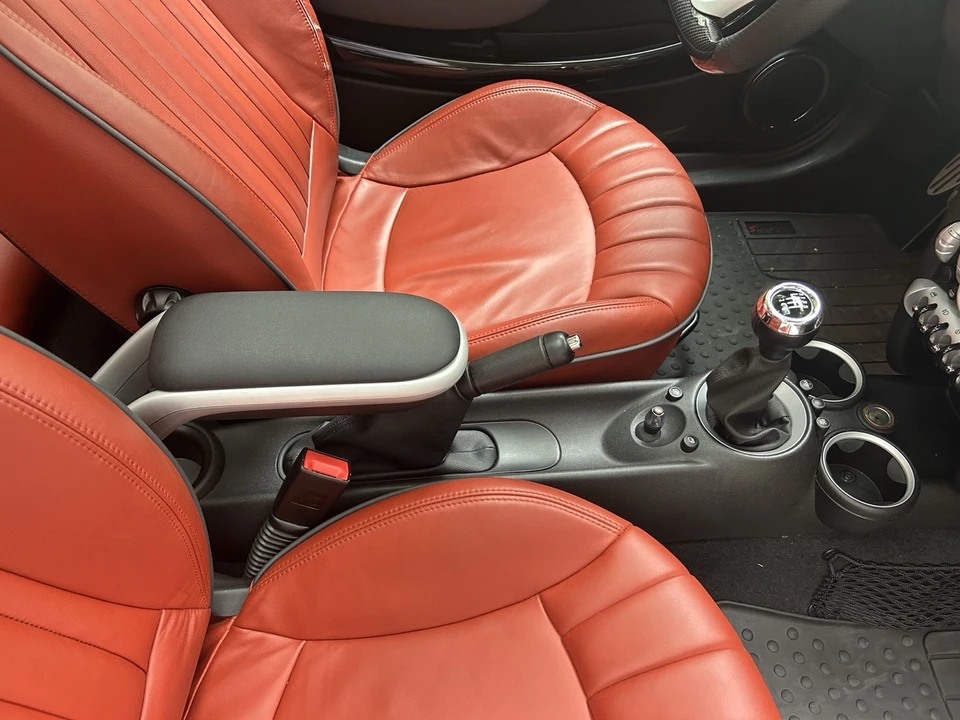 2010 Mini Mini 2nd Gen - Image 20 of 23