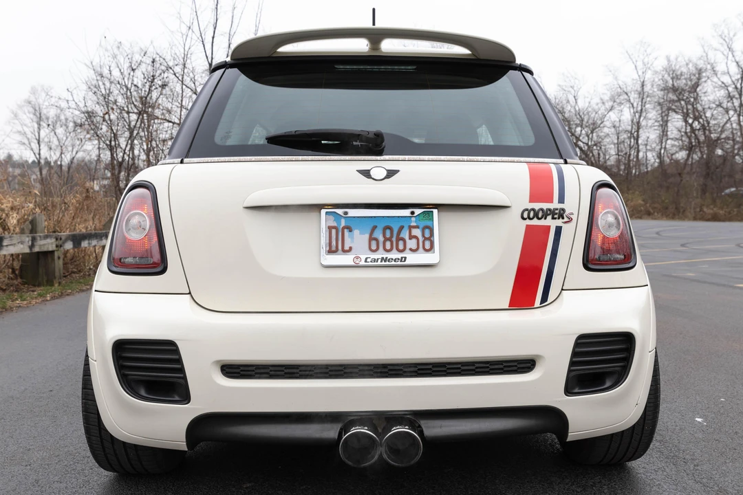 2010 Mini Mini 2nd Gen - Image 5 of 31