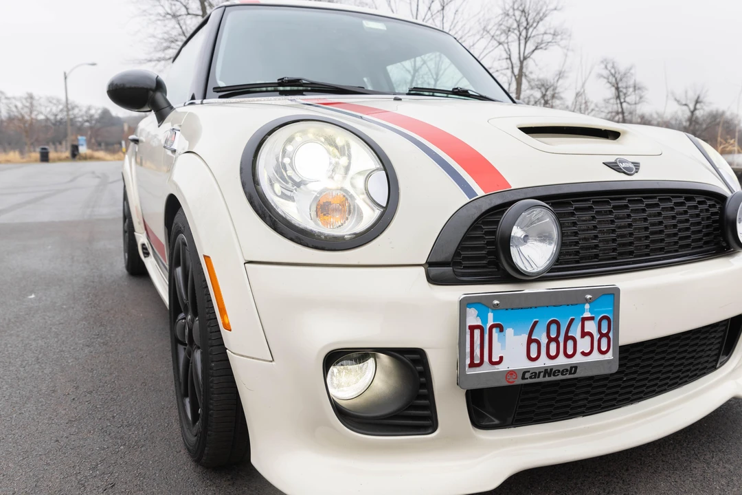 2010 Mini Mini 2nd Gen - Image 10 of 31