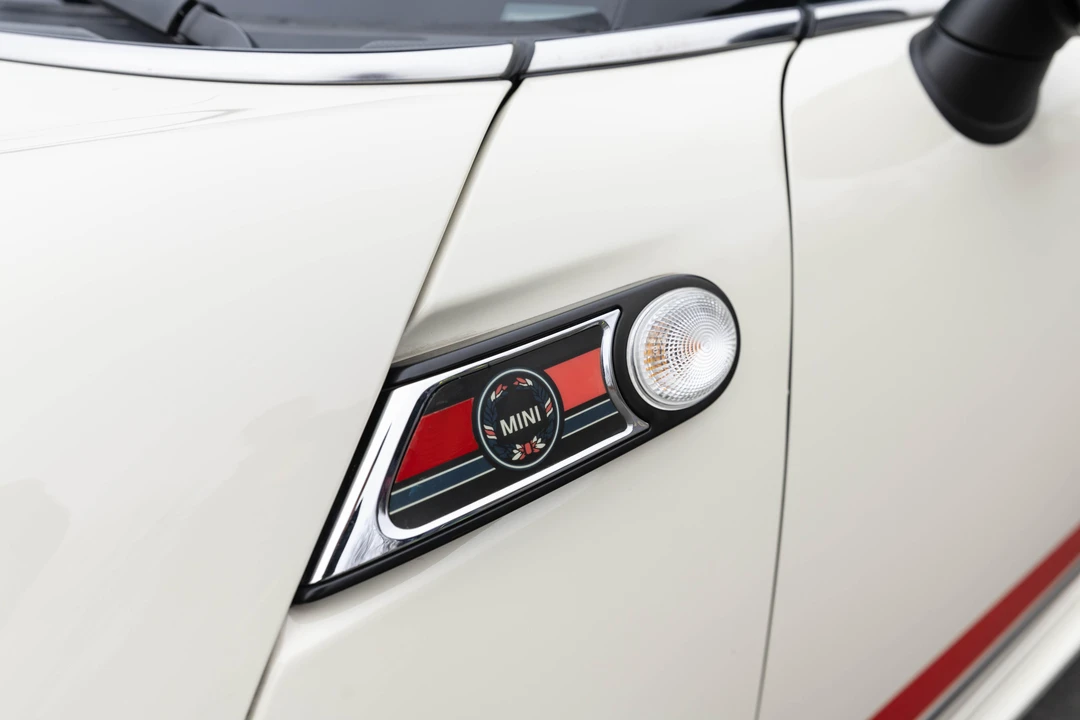 2010 Mini Mini 2nd Gen - Image 16 of 31