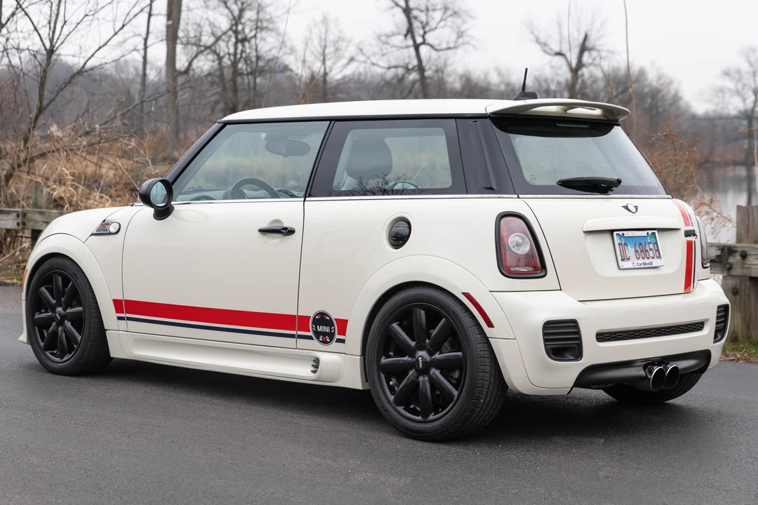 2010 Mini Mini 2nd Gen - Image 4 of 31