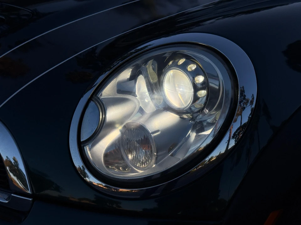 2010 Mini Mini 2nd Gen - Image 16 of 31