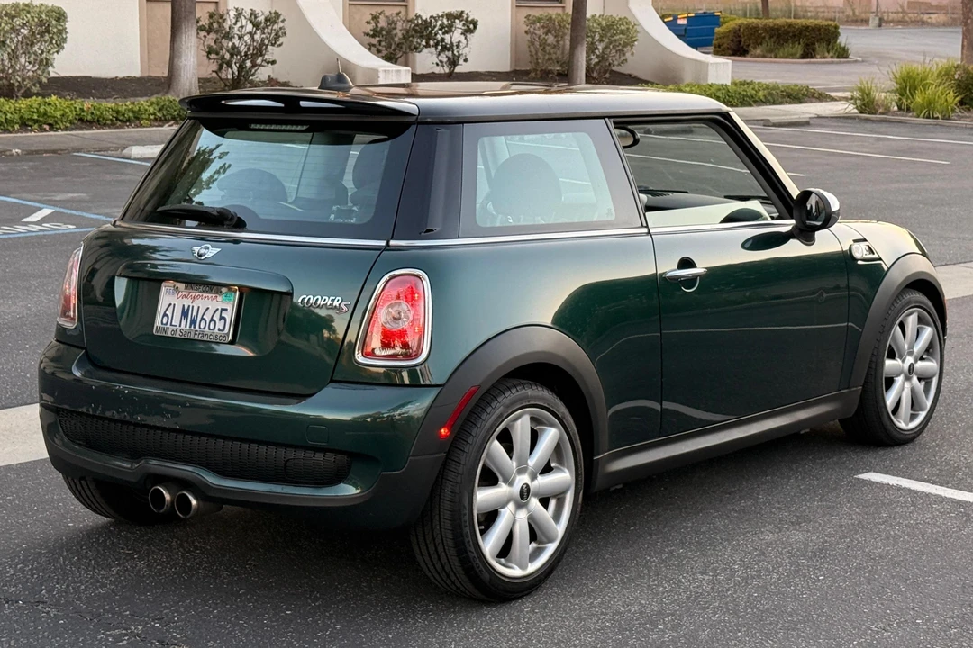 2010 Mini Mini 2nd Gen - Image 4 of 31