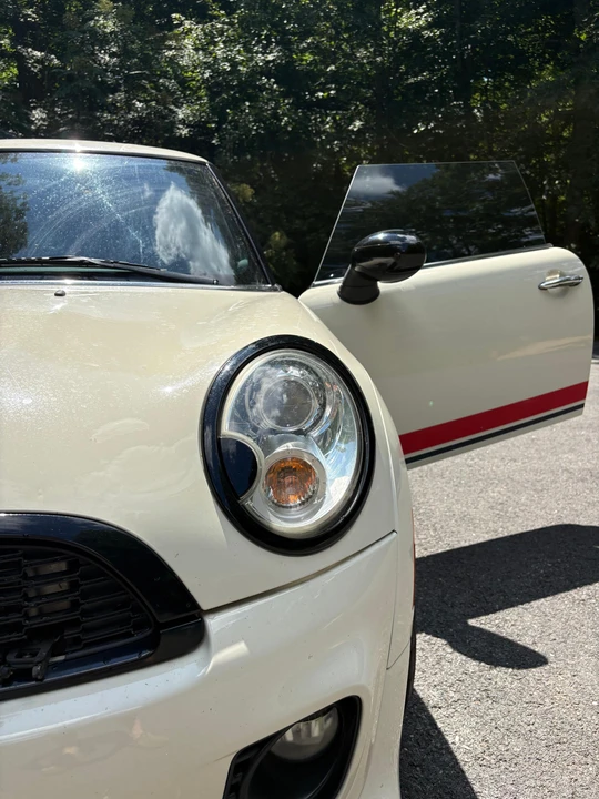 2010 Mini Mini 2nd Gen - Image 10 of 31
