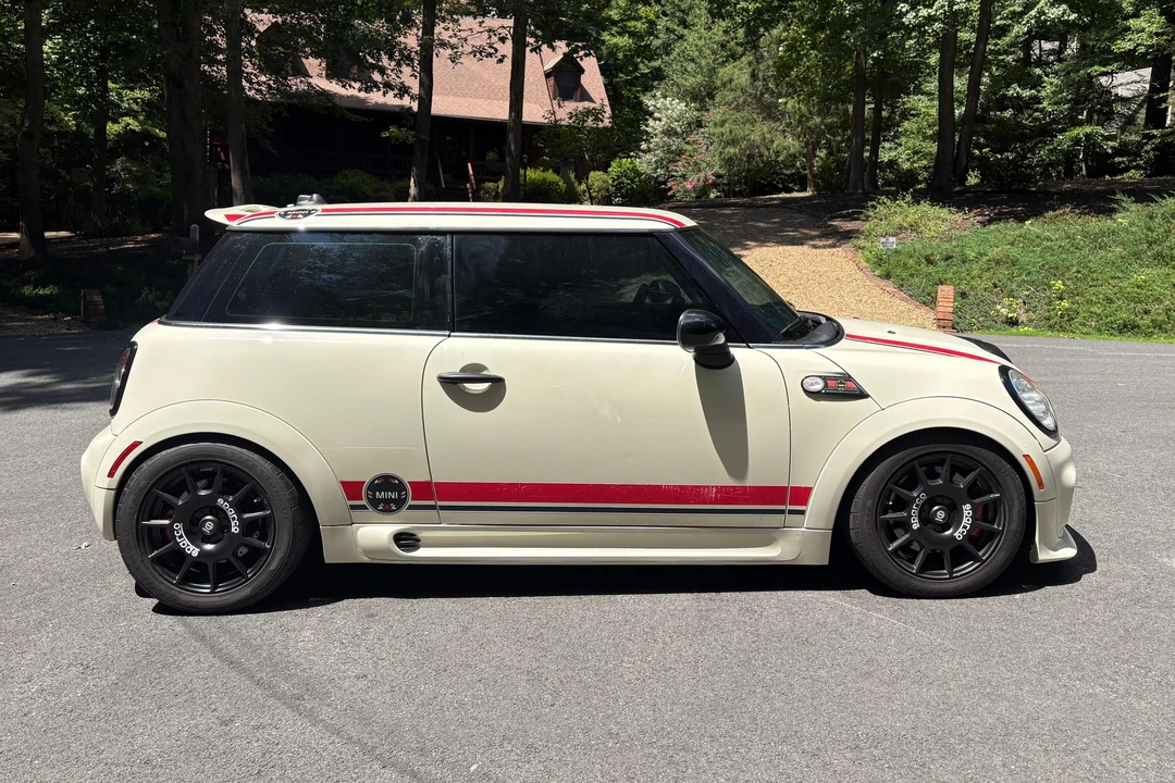 2010 Mini Mini 2nd Gen - Image 7 of 31