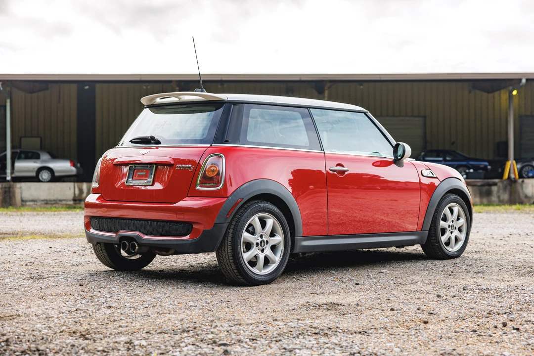 2010 Mini Mini 2nd Gen - Image 11 of 31