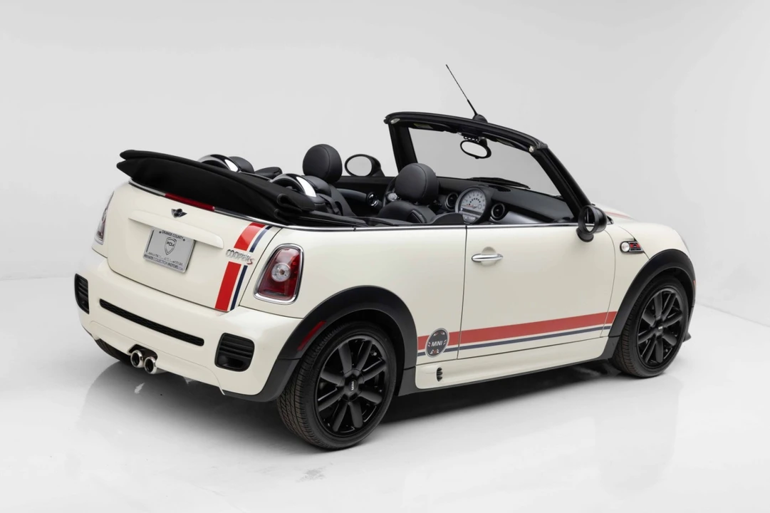 2010 Mini Mini 2nd Gen - Image 3 of 21