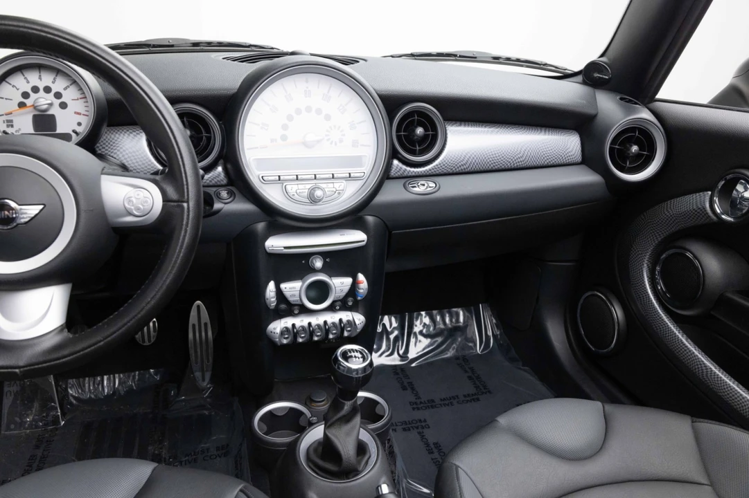 2010 Mini Mini 2nd Gen - Image 16 of 21