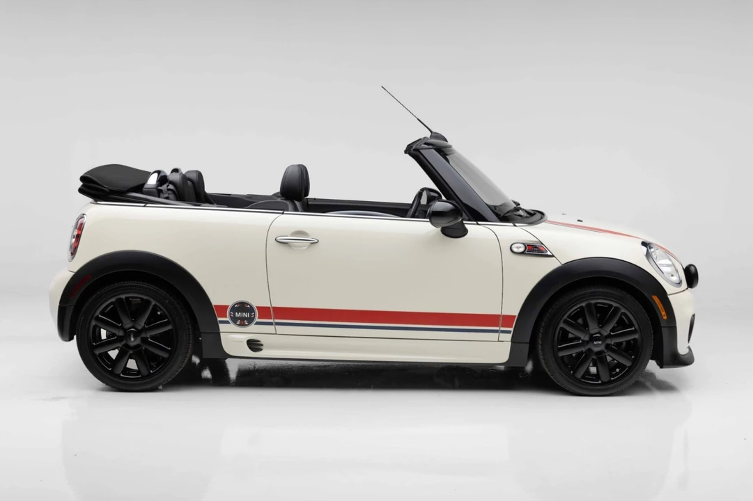 2010 Mini Mini 2nd Gen - Image 15 of 21