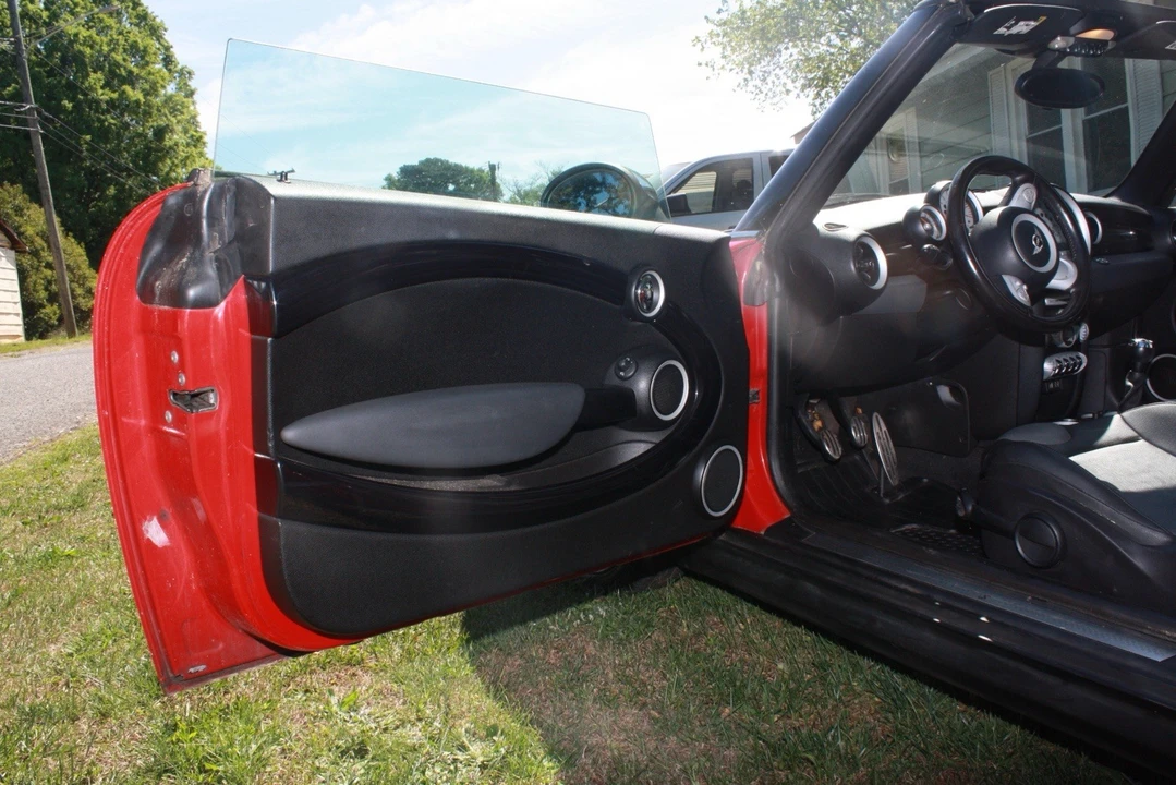 2010 Mini Mini 2nd Gen - Image 9 of 20