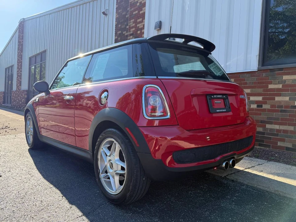 2010 Mini Mini 2nd Gen - Image 3 of 15
