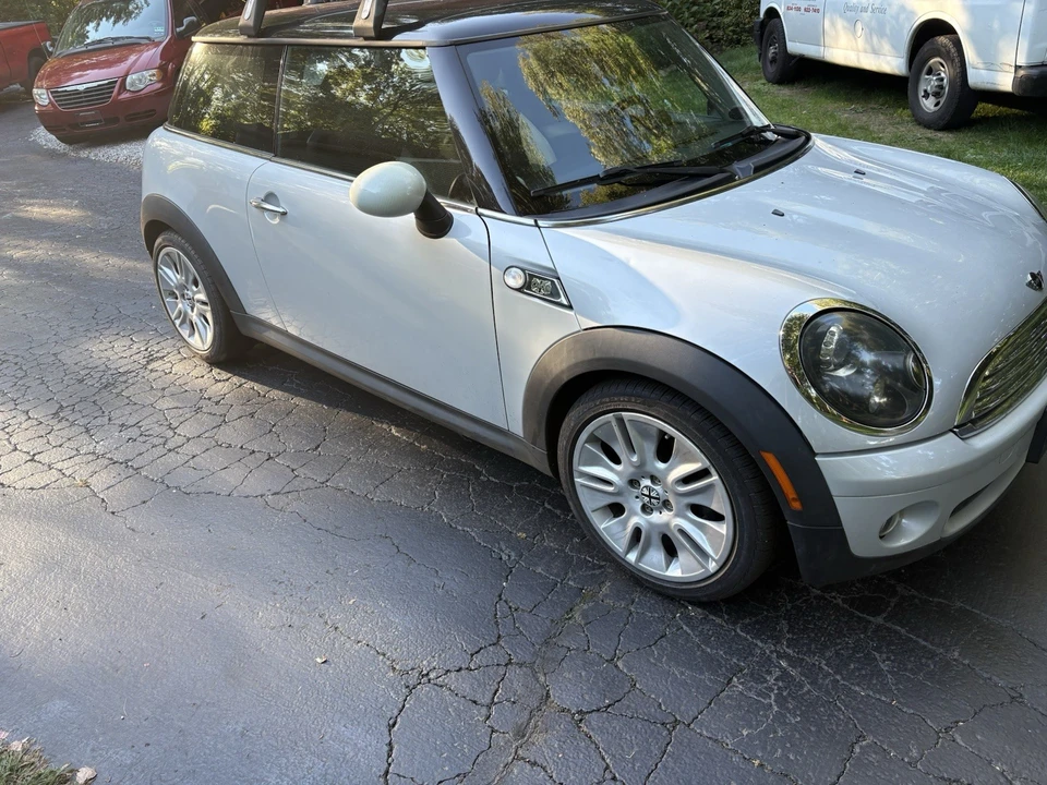 2010 Mini Mini 2nd Gen - Image 6 of 20