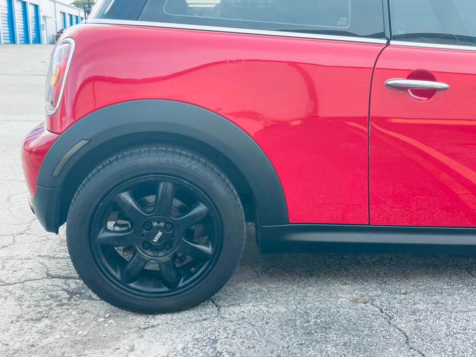 2010 Mini Mini 2nd Gen - Image 15 of 31