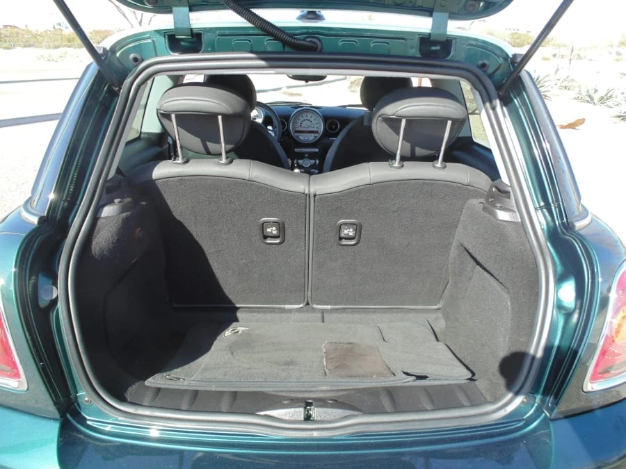 2010 Mini Mini 2nd Gen - Image 7 of 12