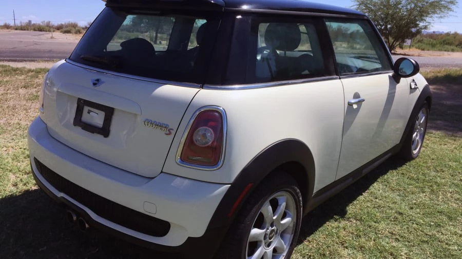 2010 Mini Mini 2nd Gen - Image 3 of 9