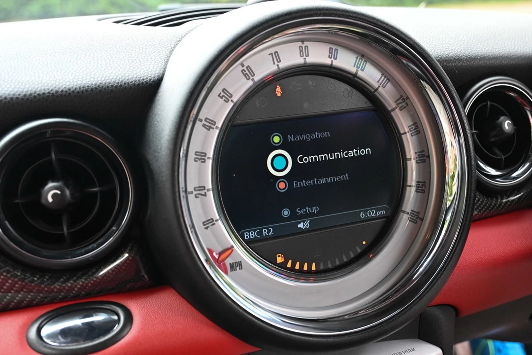 2010 Mini Mini John Cooper Works 2nd Gen - Image 23 of 30