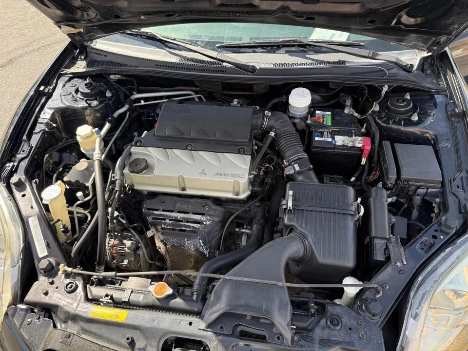 2010 Mitsubishi Eclipse 4th Gen - Image 8 of 9