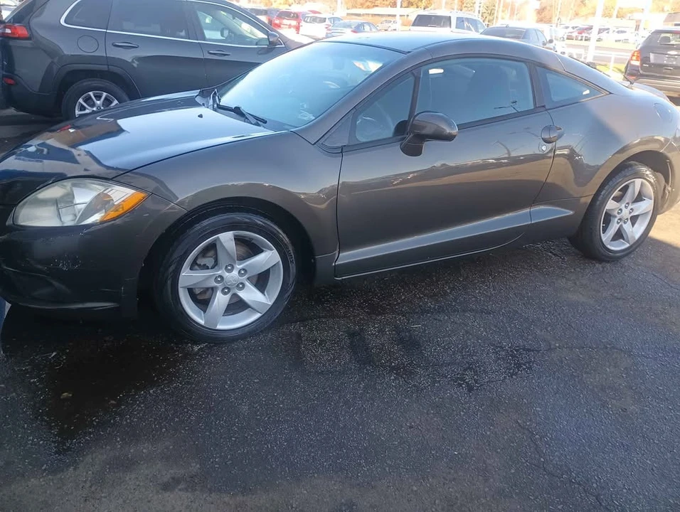 2010 Mitsubishi Eclipse 4th Gen - Image 2 of 6
