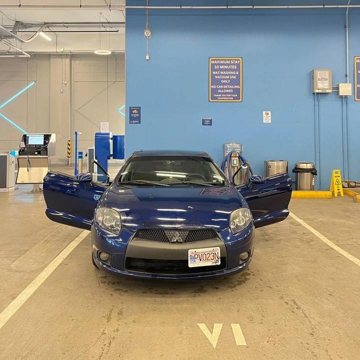 2010 Mitsubishi Eclipse 4th Gen - Image 2 of 19