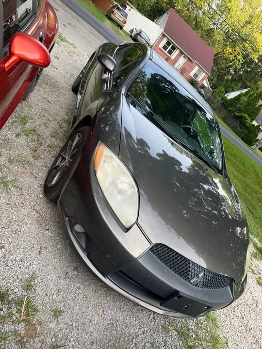 2010 Mitsubishi Eclipse 4th Gen - Image 2 of 11