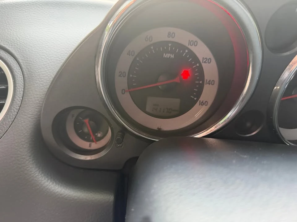2010 Mitsubishi Eclipse 4th Gen - Image 10 of 11