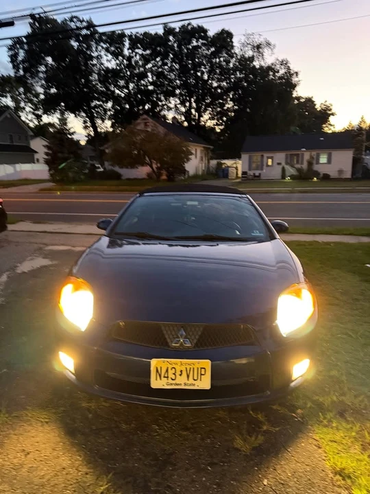 2010 Mitsubishi Eclipse 4th Gen - Image 2 of 20