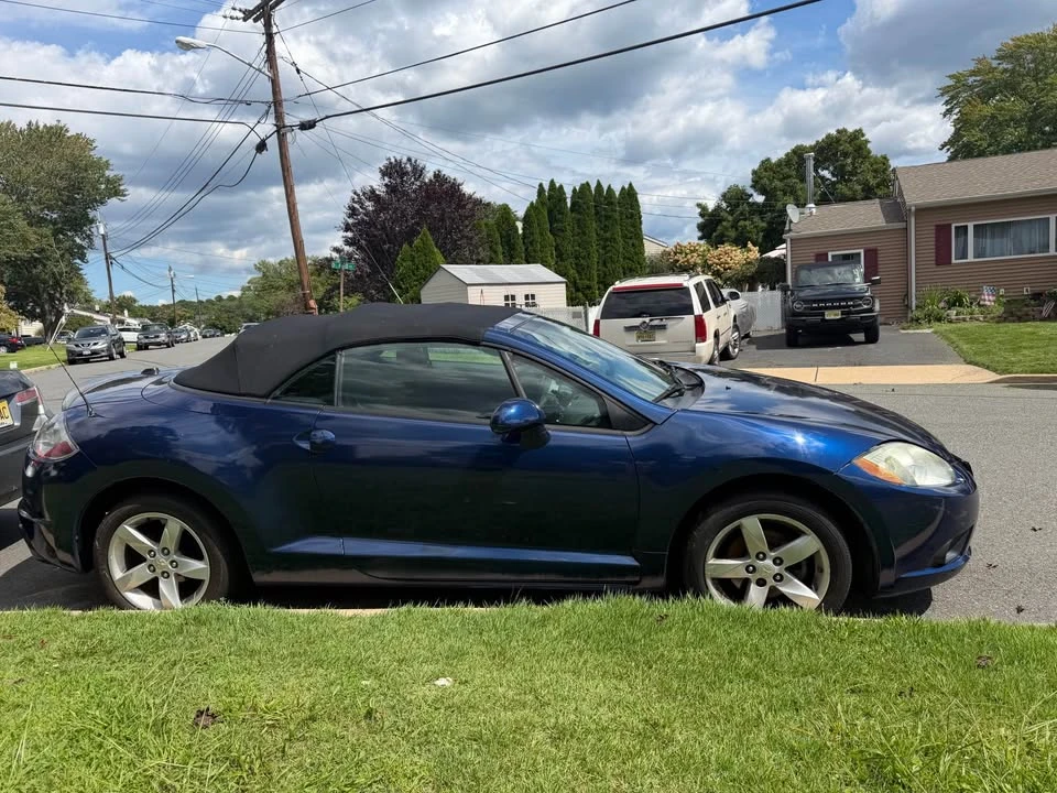 2010 Mitsubishi Eclipse 4th Gen - Image 9 of 20