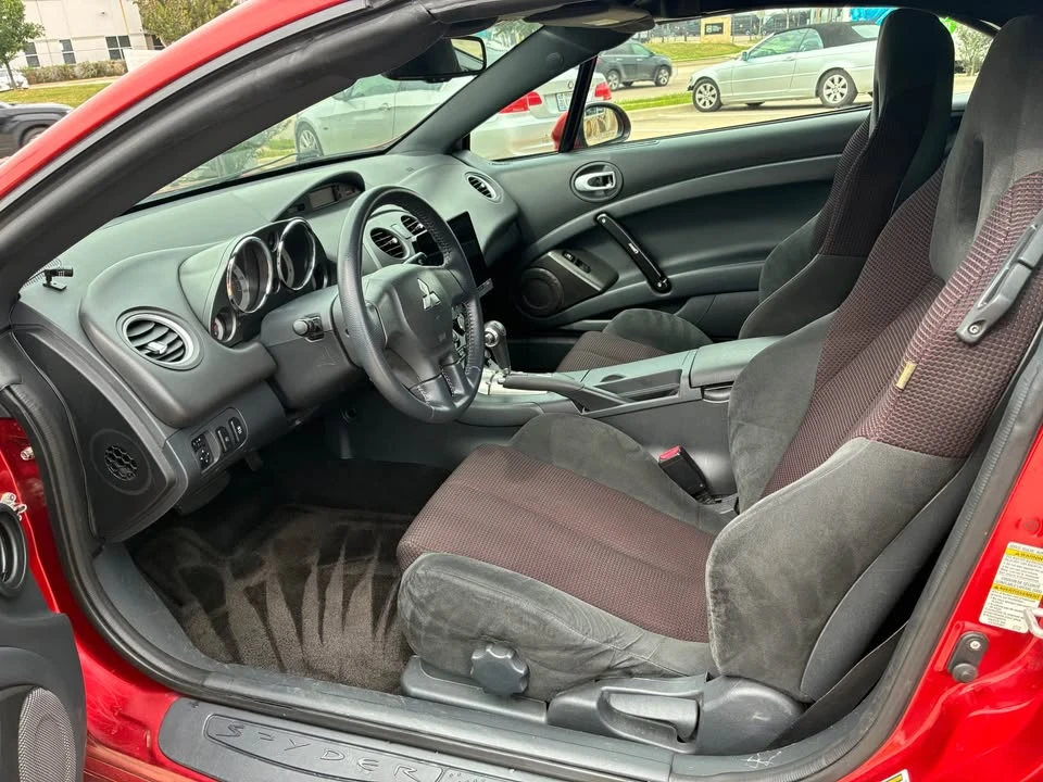 2010 Mitsubishi Eclipse 4th Gen - Image 7 of 13