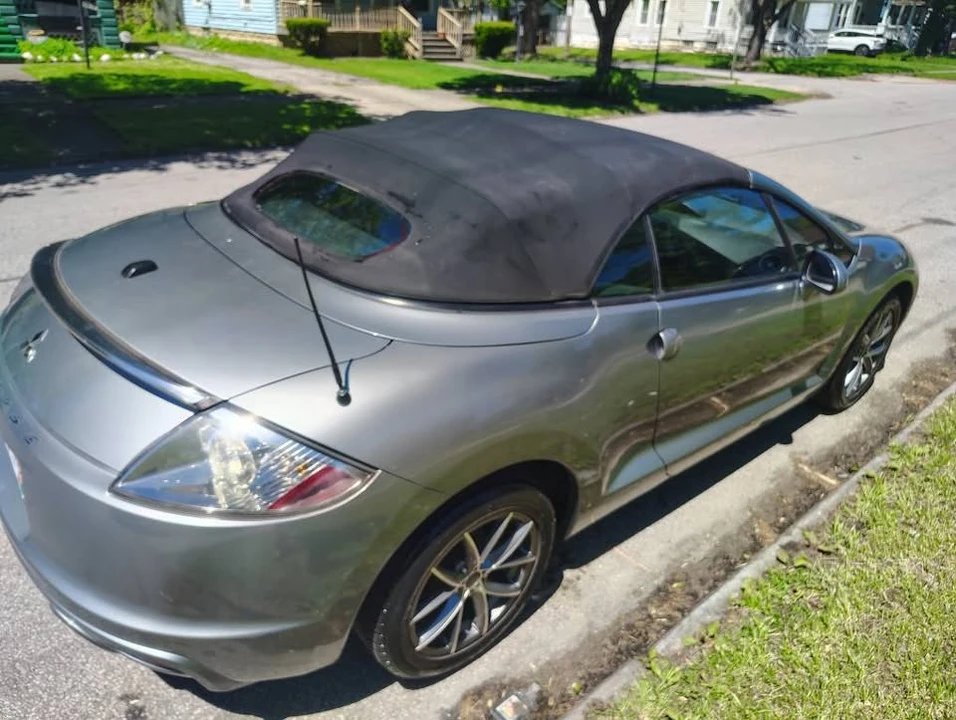 2010 Mitsubishi Eclipse 4th Gen - Image 10 of 11