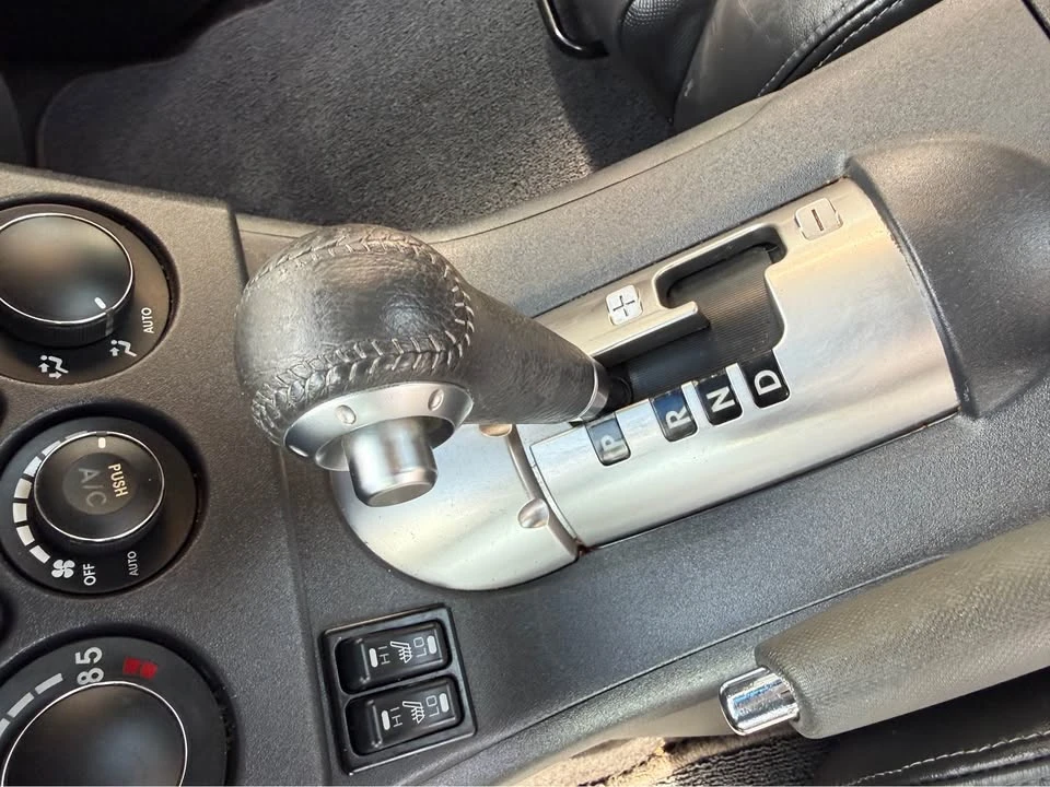 2010 Mitsubishi Eclipse 4th Gen - Image 11 of 17