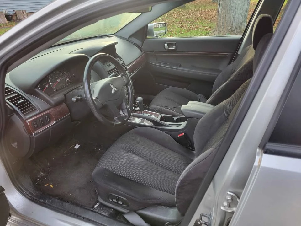 2010 Mitsubishi Galant 9th Gen - Image 5 of 5