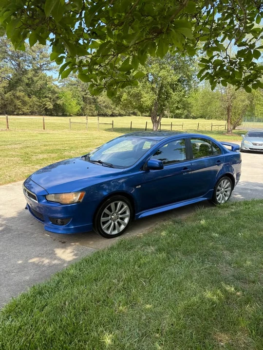 2010 Mitsubishi Lancer - Image 9 of 11