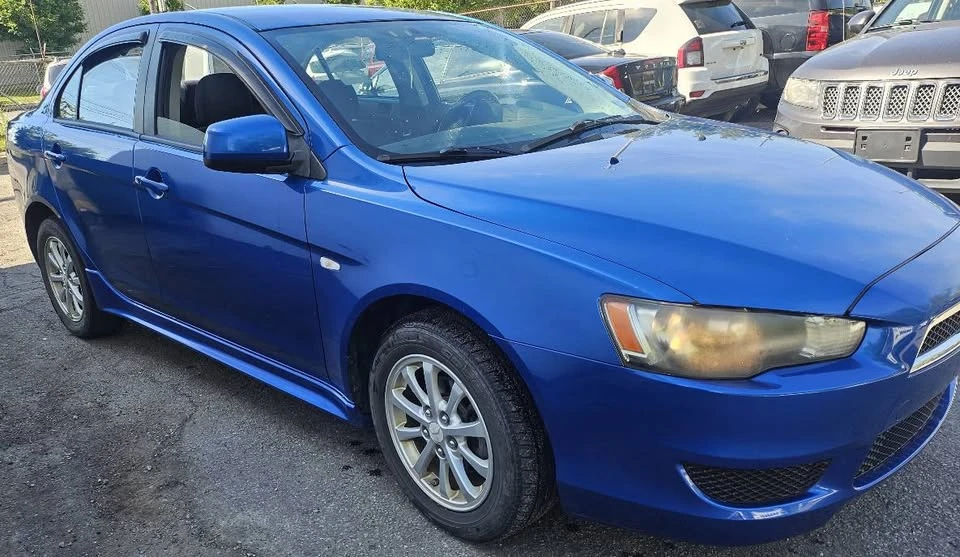 2010 Mitsubishi Lancer - Image 2 of 7