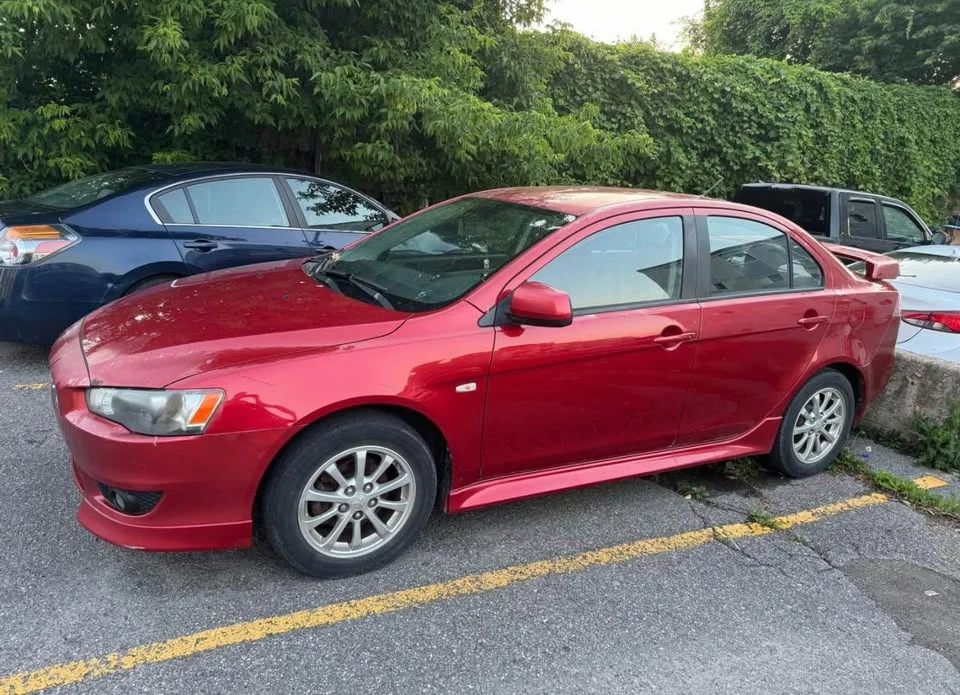 2010 Mitsubishi Lancer - Image 2 of 8